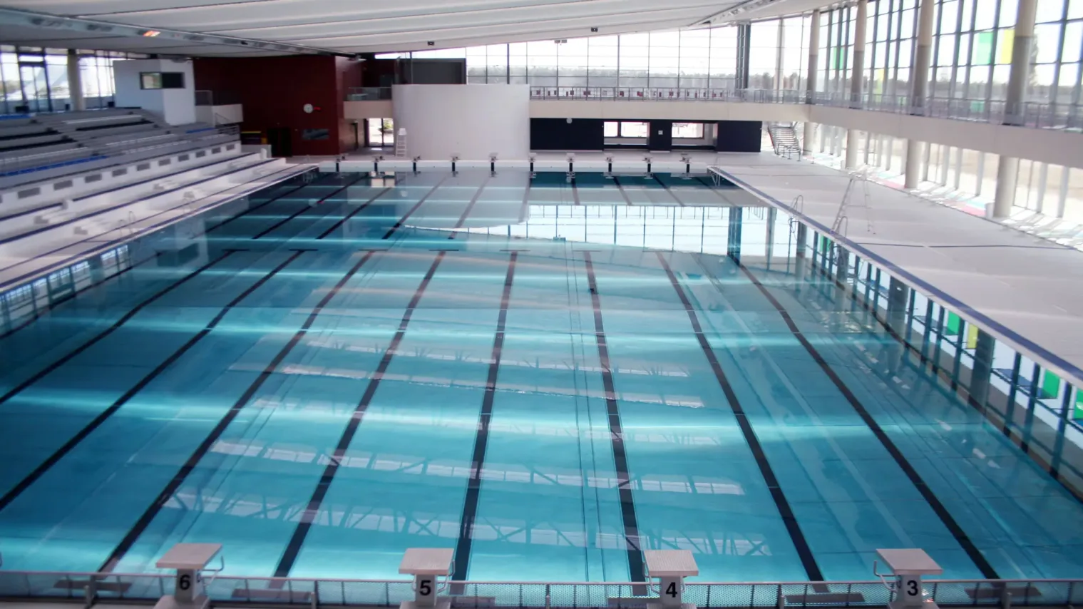 chartres frankreich sportbecken sport