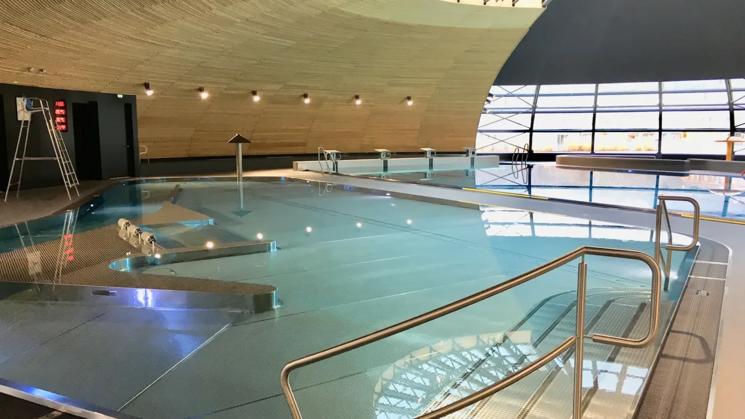 ferrette frankreich erlebnis und schwimmerbecken sport