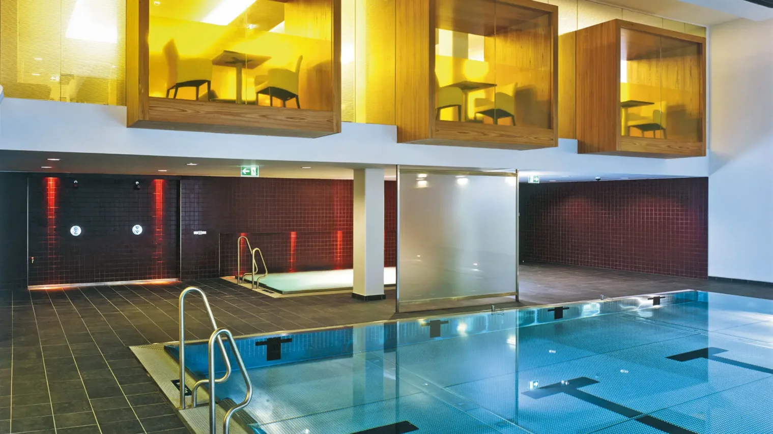 fitness studio oesterreich und deutschland wellnessbecken sport