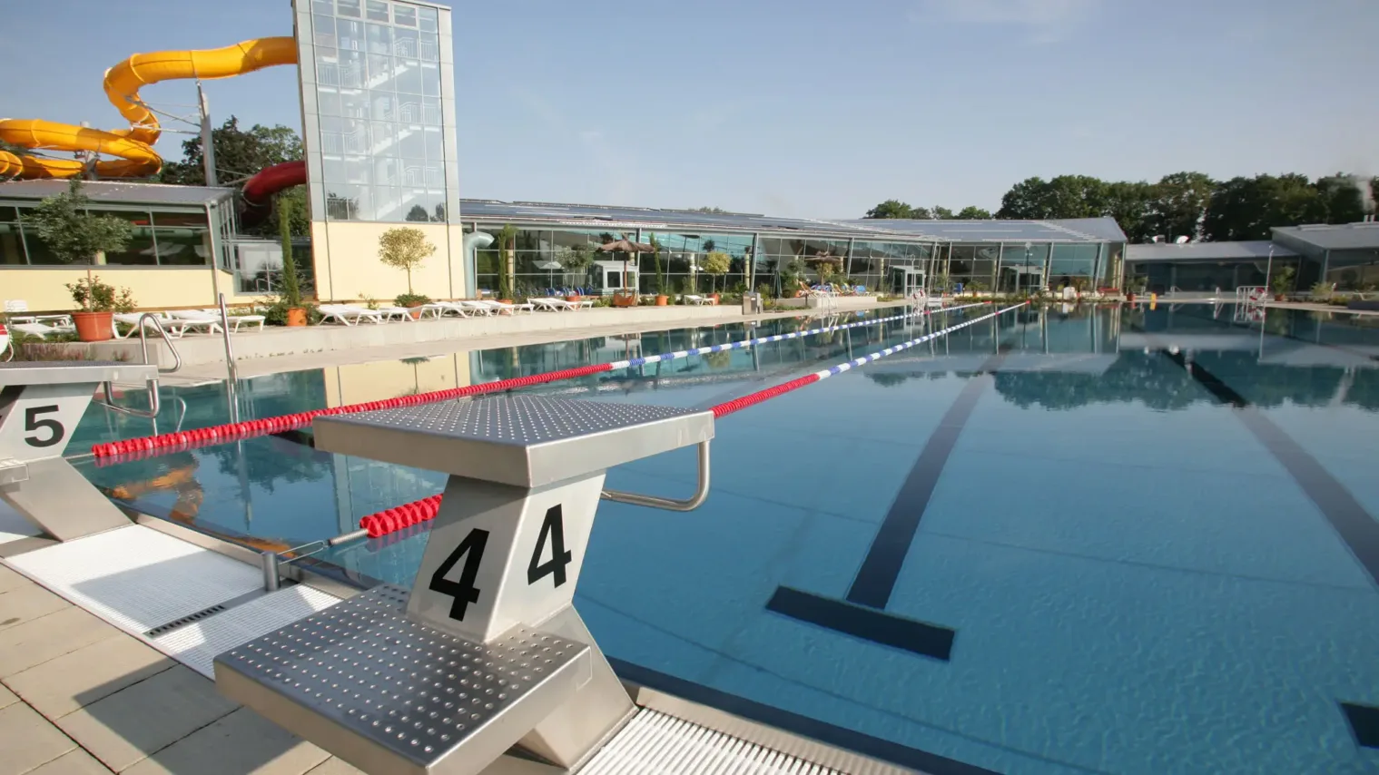 forchheim deutschland schwimmerbecken fun