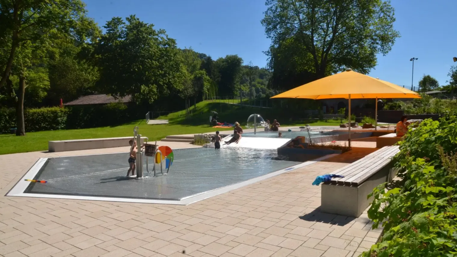 gottmadingen hoehenfreibad deutschland kinderplanschbecken fun