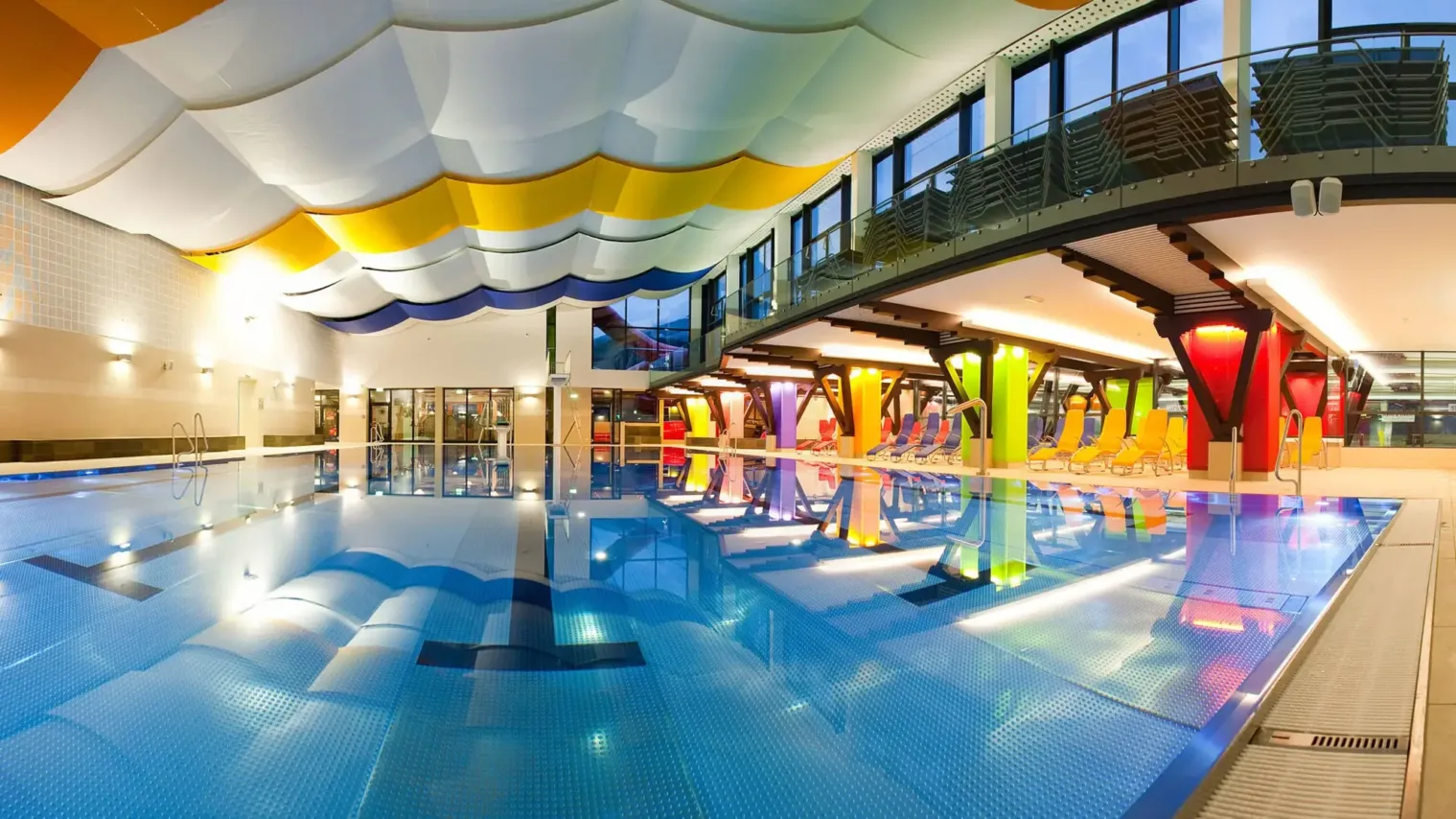 zell am see oesterreich schwimmerbecken sport